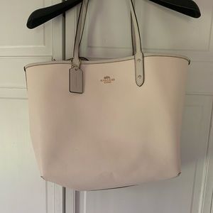 Coach reversible leather tote with clutch-white